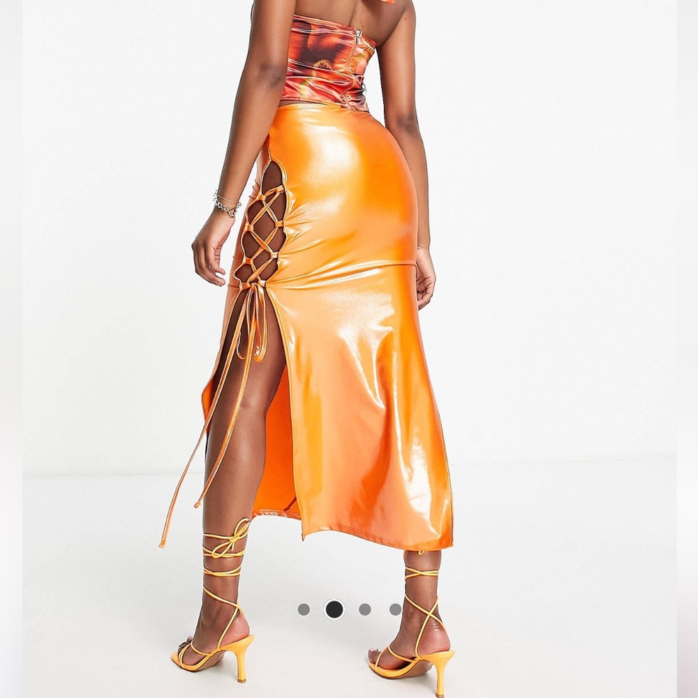 Lace up maxi skirt in orange shimmer